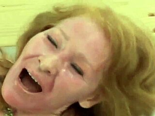 Superfarmor längtar efter djup och hård erotisk action