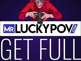 Brand new bubble booty pawg takes it deep in lingerie and doggystyle.