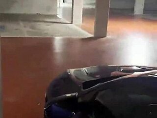 Waaaah Comment Cest La Galere Dans Un Parking Peut Etre Parce Quil Etait 18h