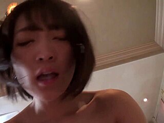 アパレル店員が客とアニメスタイルビデオパート3で交流