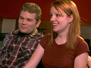 Йо, эти рыжие хотят разогреться на дикой групповухе свингеров!