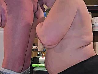 i feel thick milf sucking my cock with intense pleasure