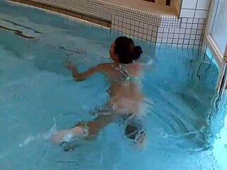 Anime girl risks flashing and masturbating in public spa center