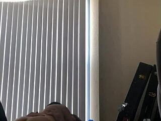 Amateur asian girlfriend rides hard in cowgirl position