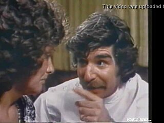 Hei, tsekkaa Linda Lovelace klassikkokohtauksessa, imeminen uskomaton kunnes laukaus! 😍