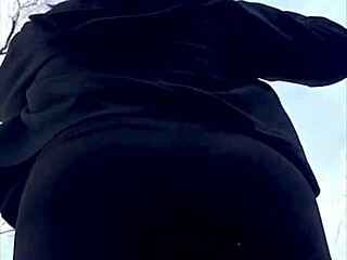 dancing and shaking my big ass just for you, babe! 🔥 wanna join this outdoor milf fun?