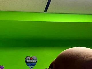 Fat BBW Gets Detailed Ass Fucking With Pussy Play