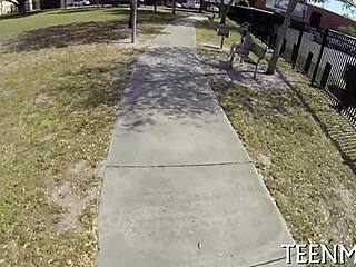 scarlett sawyer gets her mouth filled with cum