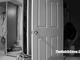 I am Layla Red, introducing my thick, juicy booty in ghetto reality porn