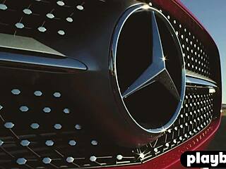 Look At Alexandra Tyler Exposing Her Boobs Outdoors!