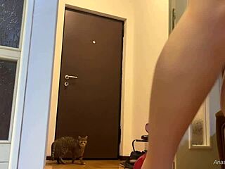 i just stripped my panties off for the delivery guy as a gift.