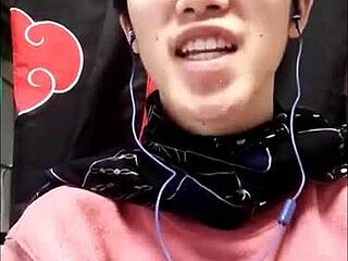 Gays Message Exchange in Asian Japanese Context