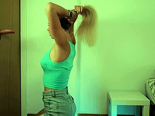 Neighbor Eagerly Swallows Monster Cock Gift Without Hesitation