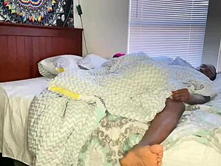 Wow, Rome Major fucks big ass baddie Cassie Blake in the morning!