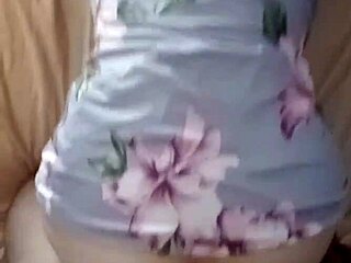 Hei, kunne ikke sove så stilte meg på alle fire for rik colombiansk first-time hjemmelaget dirty talk tatoveringsknull?