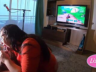 I Suck While He Wins Fortnite