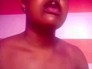 my sexy pussy craving a big fat long dick