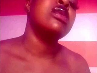 my sexy pussy craving a big fat long dick