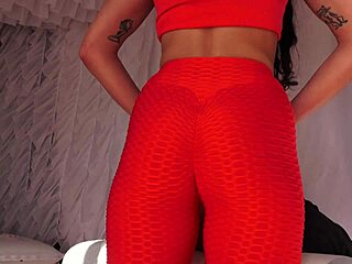 I couldn’t beleive she massaged me with cum drippin inside her