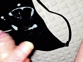 Whatsapp Chat in Underwear