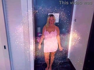 Cece Ryder's Finger Sessions On Sextapelive