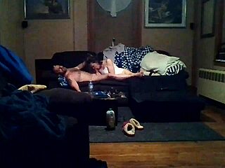 Joe Boldly Eating Carly's Pussy