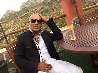 La Puta Perra Y Su Amo Suck Monster Cock Outdoor