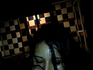 Colombian Woman Demonstrates Skills in Hotel