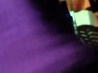 Novinha De 18 Sentando Na Pica