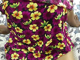 Oh Wow! Amateur Couple's Intense Morning Sex With Monster Cock!