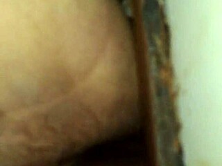 dando outra vez sem capa na cabine