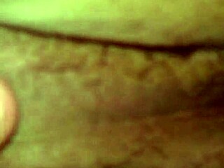 dando outra vez sem capa na cabine