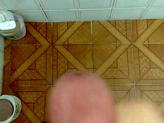 Beautiful cumshot on cock, so hot!