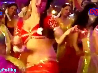 kareena's hottest navel show makes me feel so aroused