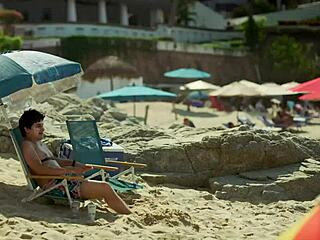 Regina Bland�n Pez�n En Como Novio De Pueblo 2019