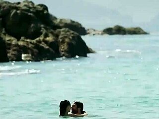 Regina Bland�n Pez�n En Como Novio De Pueblo 2019