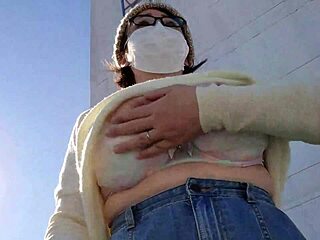 Married Asian Woman Goes Wild with Outdoor Masturbation Session