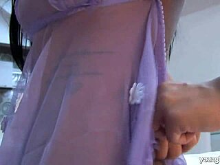 Busty Victoria Toys Snatch