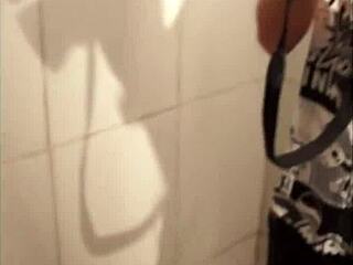 Amateur Girlfriend Tries Anal First Time, Sucking and Fingering Before Gaping Assfucking