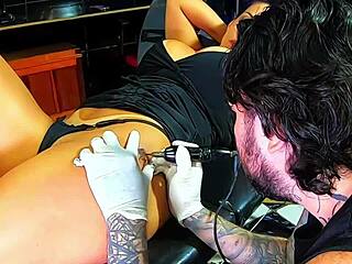 Vloog brunette drives tattoo artist crazy with her milf charm