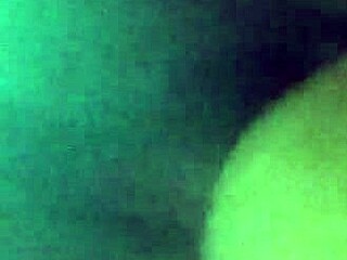 ohh yeah this bitch gives deep blowjobs