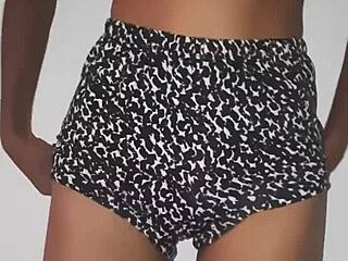 Quieres usar mis agujeros y llenarlos de leche? 😘