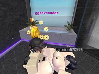 Follo muy duro a una puta fan enamorada de mi verga