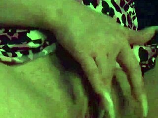 Fuschia Leopard S2 Shows Ass Shaking In Usa And Europe 😍