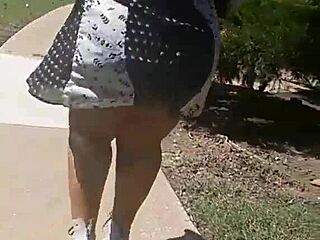 Phat asses strut in ghetto style!