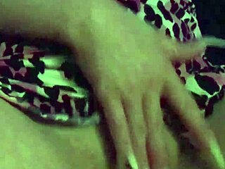 Fuschia Leopard S2 Shows Ass Shaking In Usa And Europe 😍