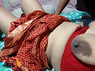 omg desi bhabi priya gets naked and fucks her lover hard in homemade indian action 😍🍑