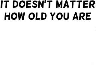 Brunete tari în sesiune intensă cu țipete, țâțe și cumshot