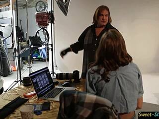 Man, this sexy teen 18+ model bangs the photographer after the shoot!