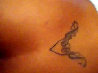 I can't stop staring at this nice round ass on the amateur girl, it's so perfect and inviting